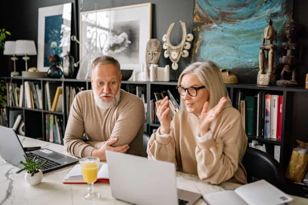 Imagem do post: Os 3 Modelos de Organização Financeira para Casais: Qual é o Melhor para Vocês? | Casal que Soma Modelos de Organização Financeira para Casais: Qual é o Melhor para Vocês?
