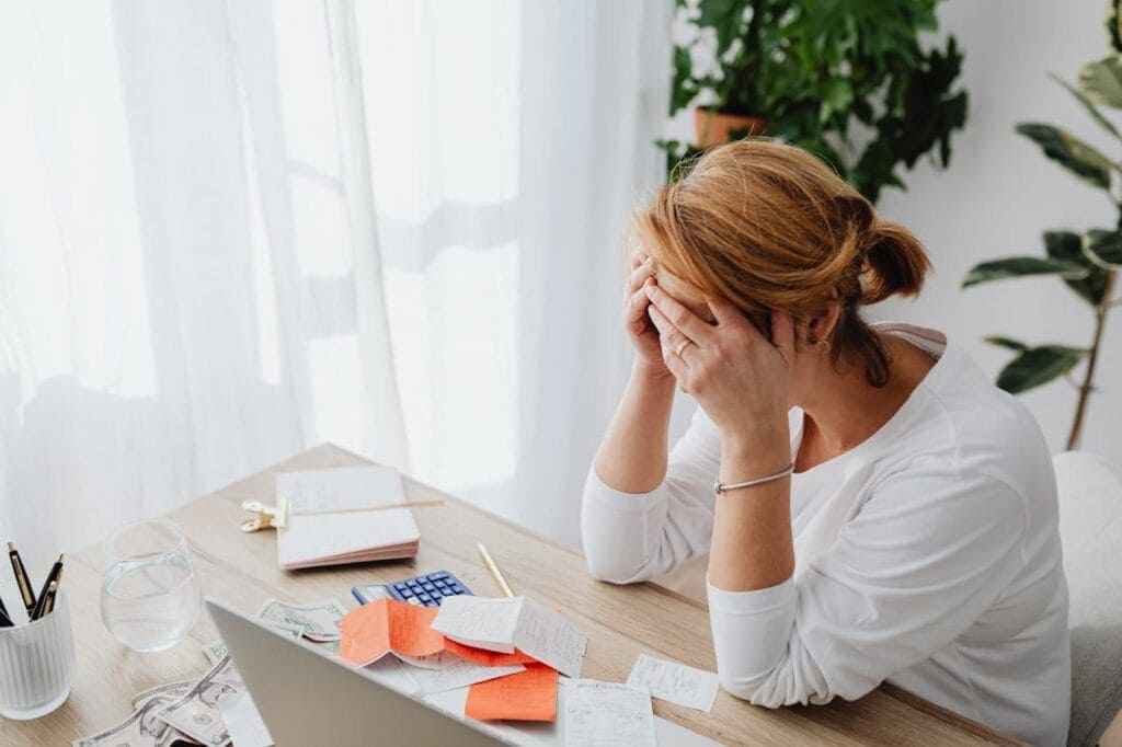 Imagem do post: Os 3 Modelos de Organização Financeira para Casais: Qual é o Melhor para Vocês? | Casal que Soma Modelos de Organização Financeira para Casais: Qual é o Melhor para Vocês?